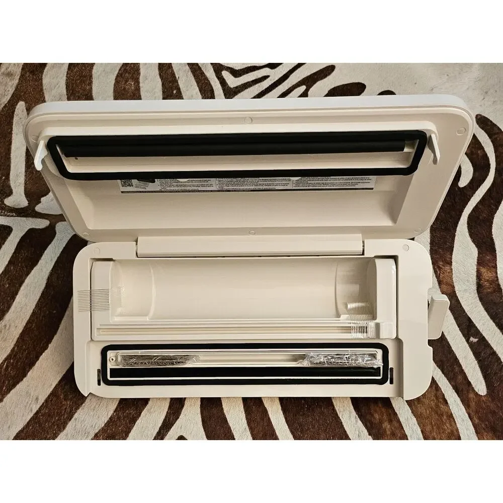 FoodSaver brand new